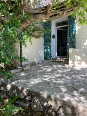 Maisonnette avec terrasse et patio à Cassis
